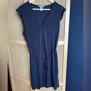 H&M Women’s L Navy Dress